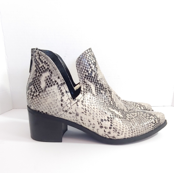blondo snakeskin booties